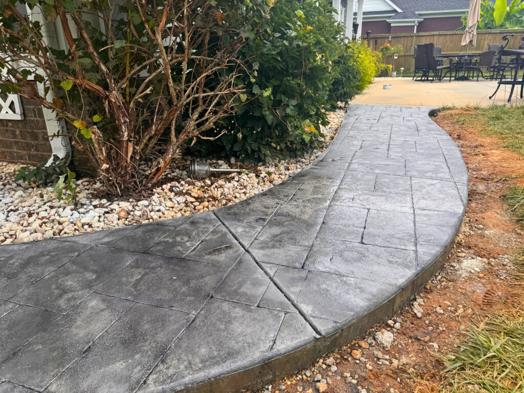 Dover Blue Ashlar Cut Slate Sidewalk