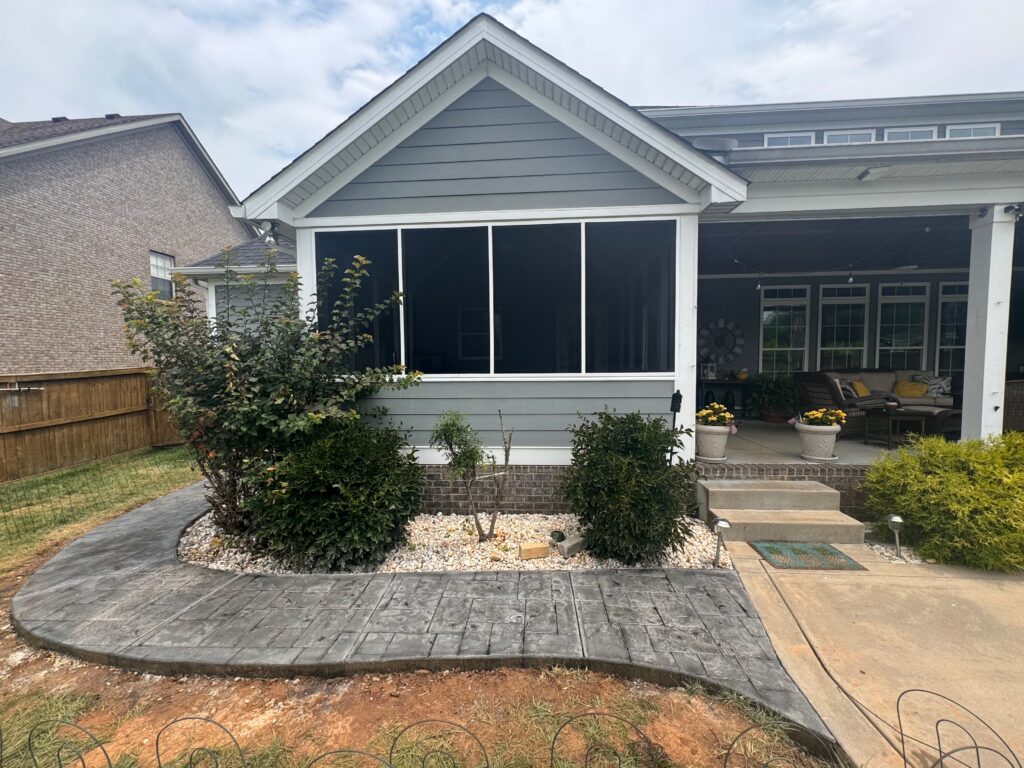 curved stamped sidewalk